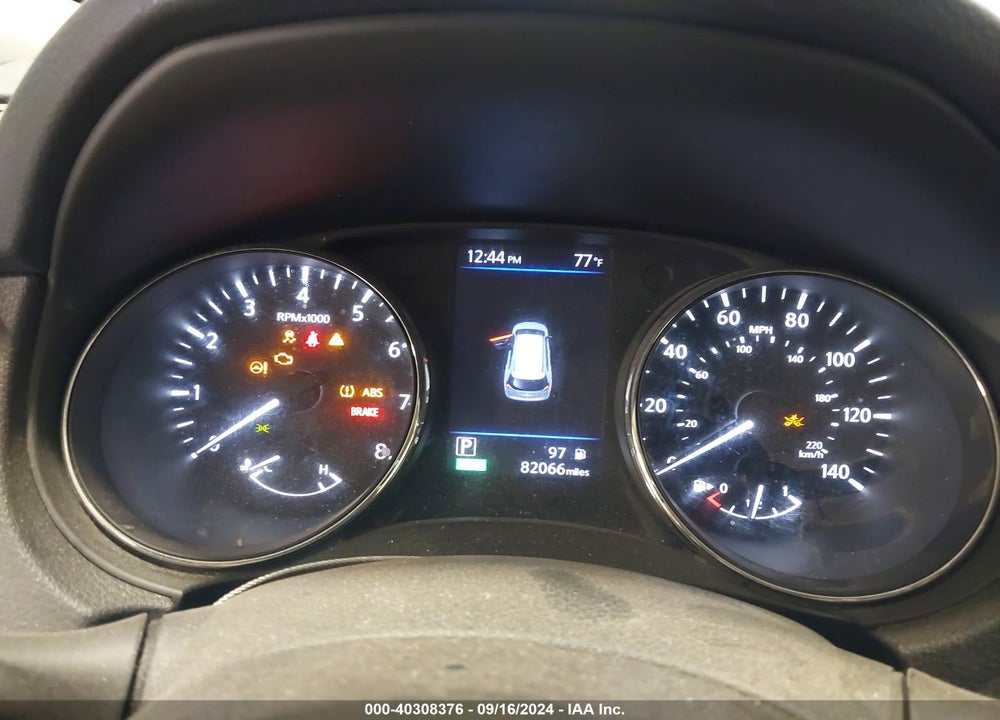 2018 NISSAN ROGUE SV VIN: 5N1AT2MV1JC760205