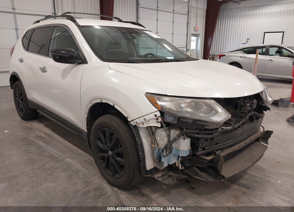 2018 NISSAN ROGUE SV VIN: 5N1AT2MV1JC760205