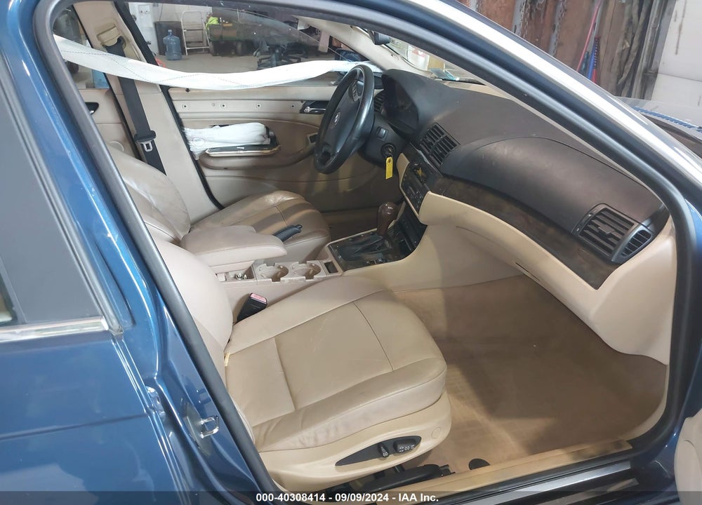 2004 BMW 325XIT VIN: WBAEP33434PF03715