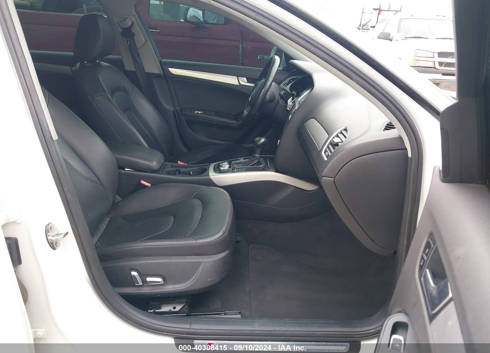 2016 AUDI A4 2.0T PREMIUM VIN: WAUAFAFL1GN016812