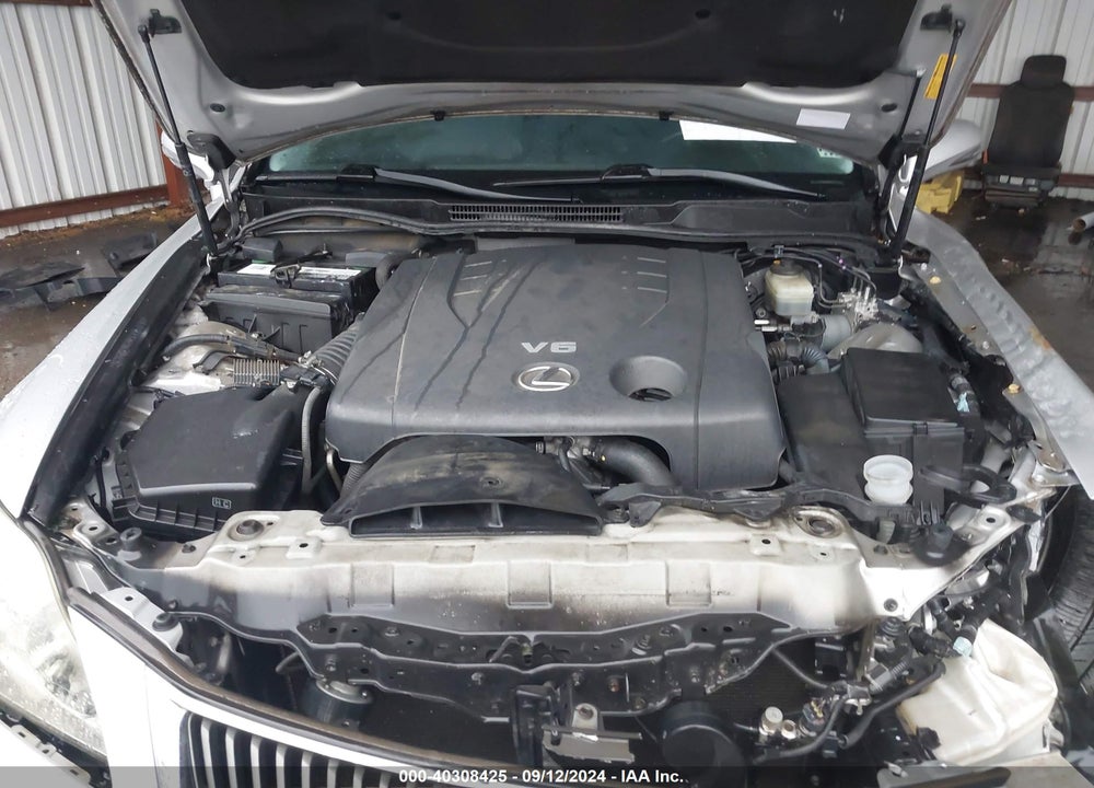 2009 LEXUS IS 250 VIN: JTHBK262695091071