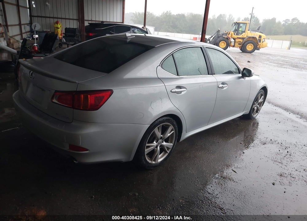 2009 LEXUS IS 250 VIN: JTHBK262695091071
