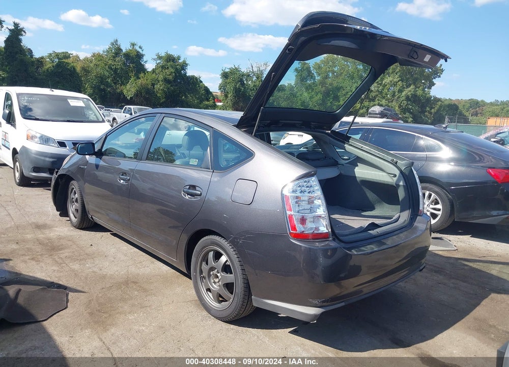 2008 TOYOTA PRIUS TOURING VIN: JTDKB20U083426489