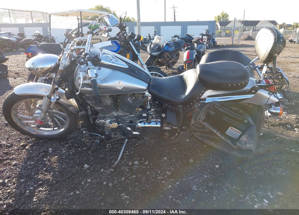 2008 HONDA VTX1300 C VIN: 1HFSC55048A400645
