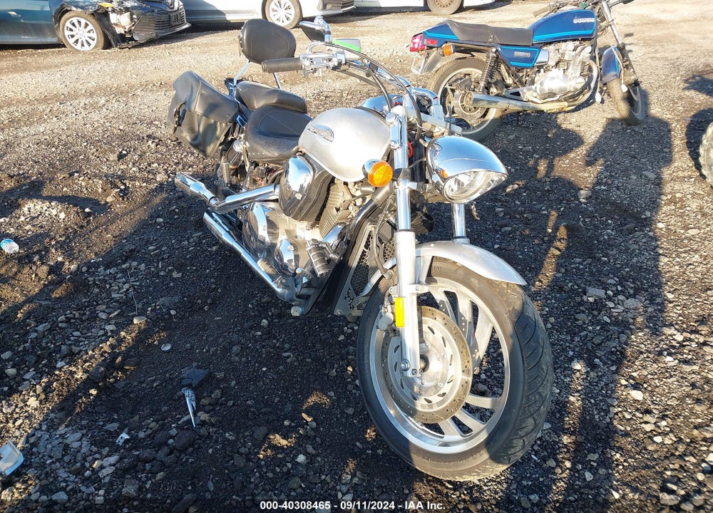 2008 HONDA VTX1300 C VIN: 1HFSC55048A400645