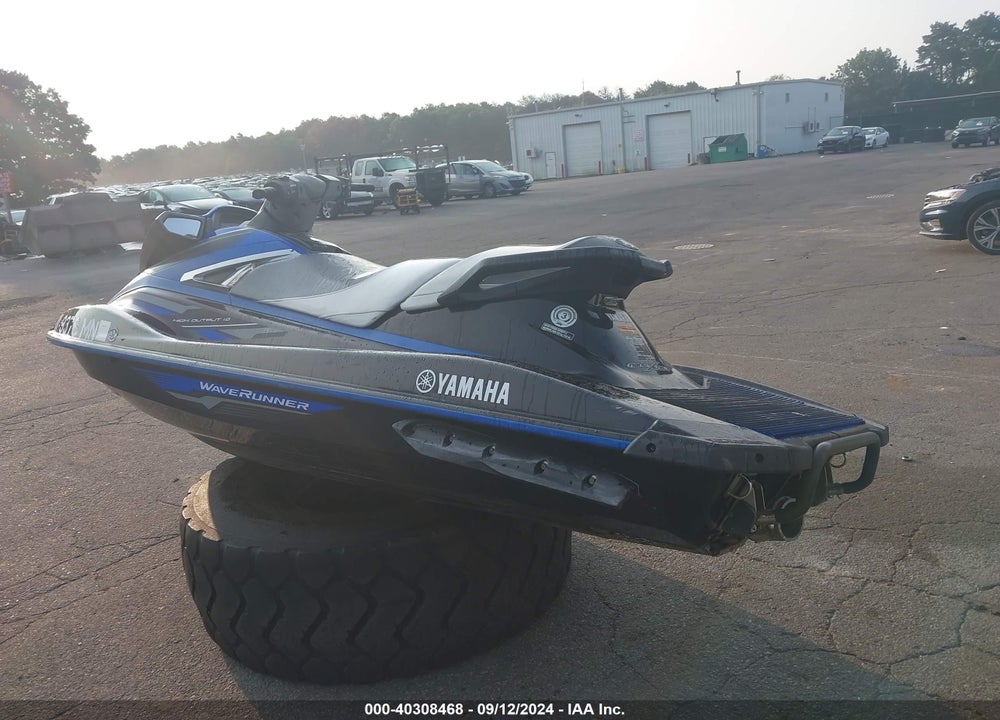 2018 YAMAHA VX DELUXE VIN: 00000YAMA3881E818