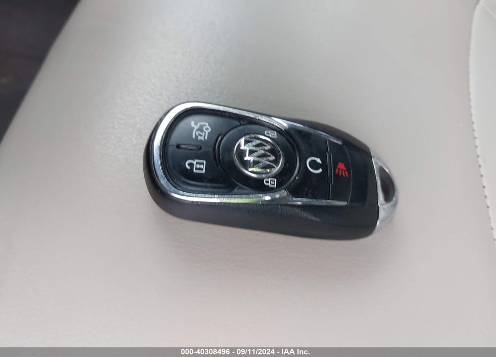 2017 BUICK LACROSSE PREFERRED VIN: 1G4ZN5SS6HU194294