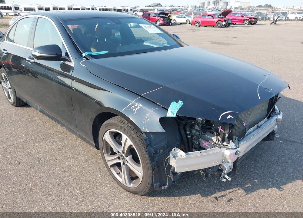 2019 MERCEDES-BENZ E 300 4MATIC VIN: WDDZF4KB9KA624085