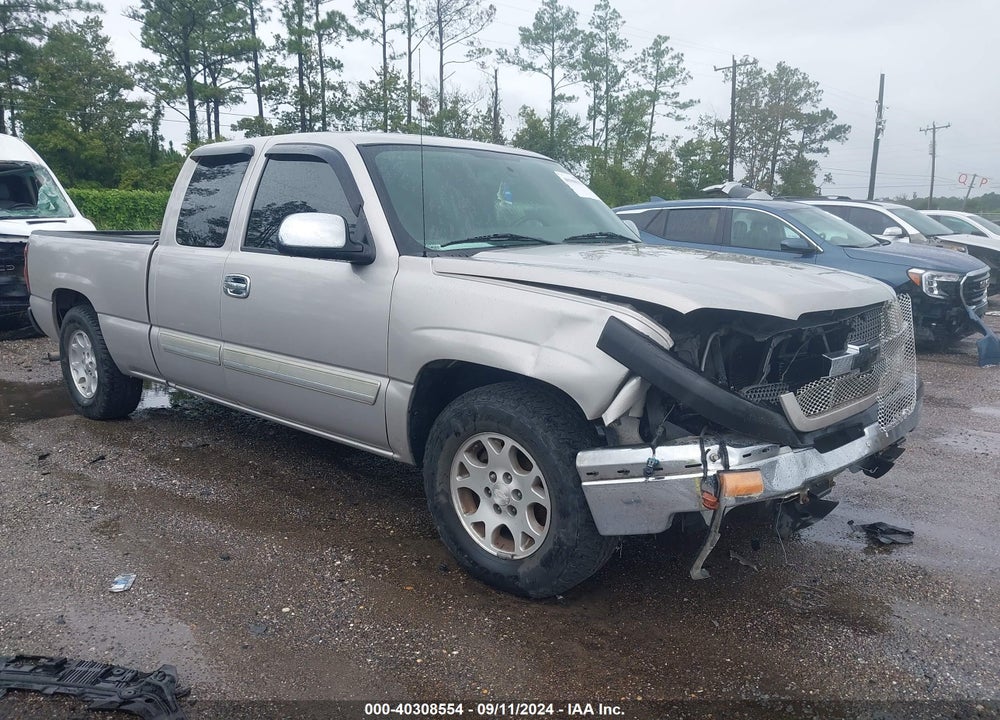 2005 CHEVROLET SILVERADO 1500 LS VIN: 2GCEC19T751157875