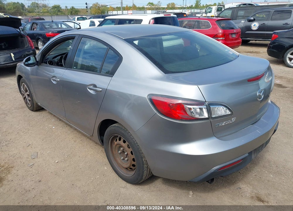 2011 MAZDA 3 I SPORT VIN: JM1BL1UF9B1411768