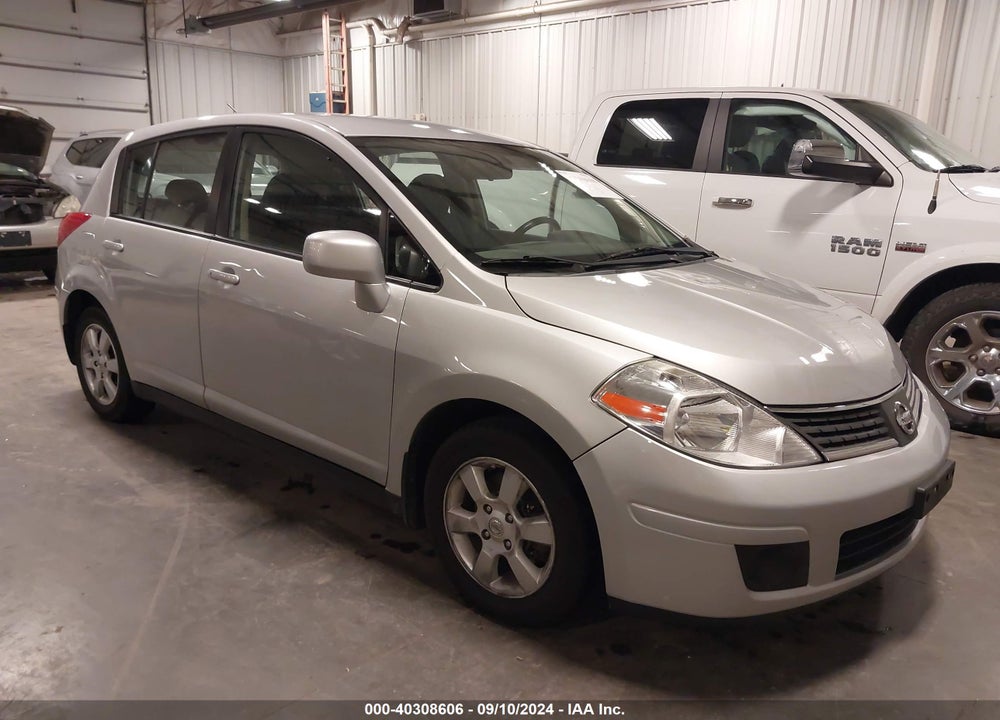 2008 NISSAN VERSA 1.8SL VIN: 3N1BC13E48L368938