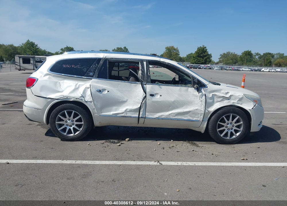 2013 BUICK ENCLAVE LEATHER VIN: 5GAKVCKD4DJ202112