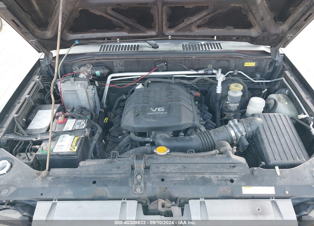 2002 ISUZU TROOPER LIMITED/LS/S VIN: JACDJ58X027J12108
