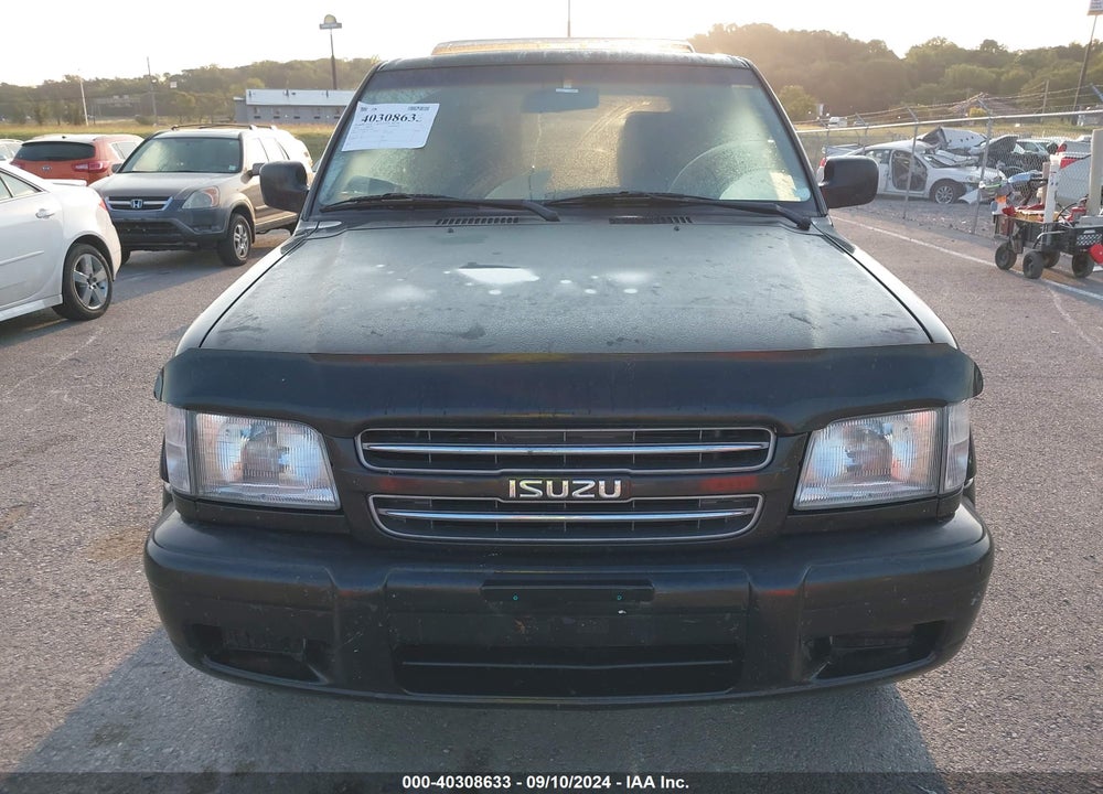 2002 ISUZU TROOPER LIMITED/LS/S VIN: JACDJ58X027J12108