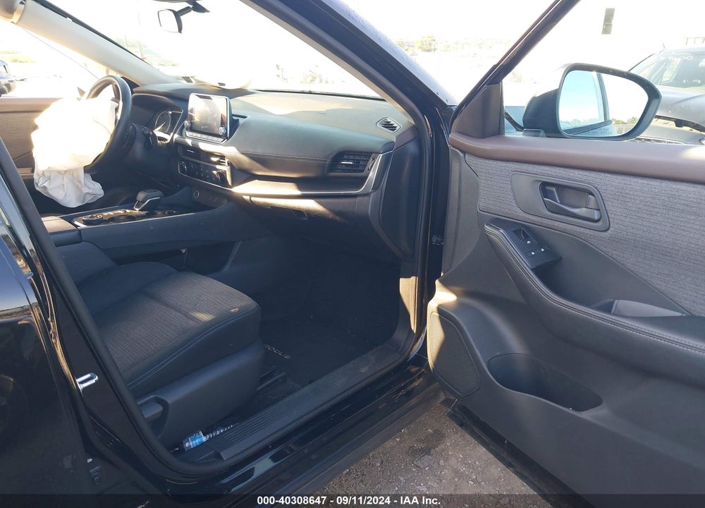 2021 NISSAN ROGUE S INTELLIGENT AWD VIN: 5N1AT3AB0MC697358