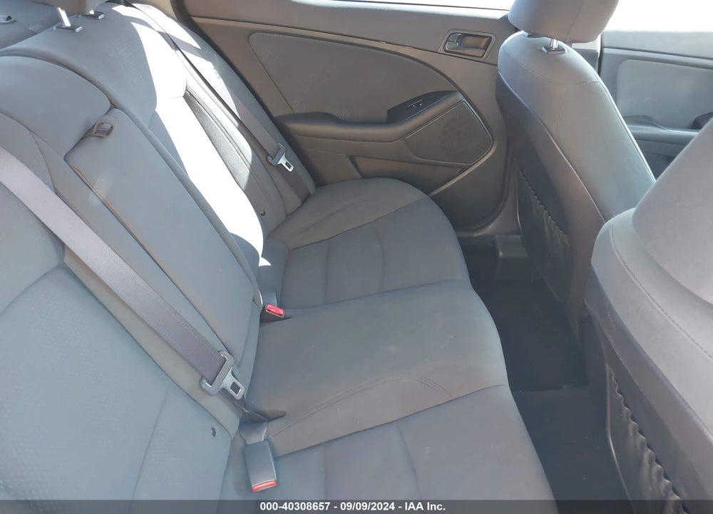 2015 KIA OPTIMA LX VIN: KNAGM4A74F5652795
