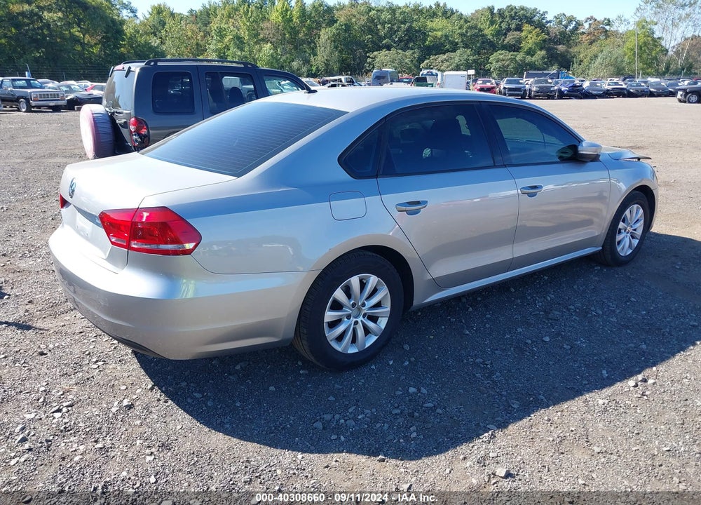 2013 VOLKSWAGEN PASSAT 2.5L S VIN: 1VWAP7A30DC129780