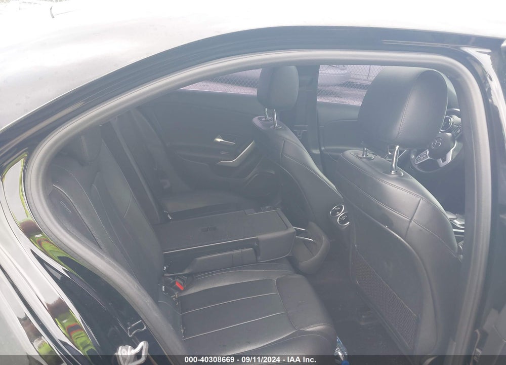 2019 MERCEDES-BENZ A 220 4MATIC VIN: WDD3G4FB4KW026504