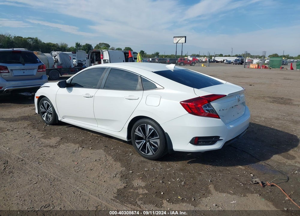 2018 HONDA CIVIC EX-L VIN: JHMFC1F77JX001942
