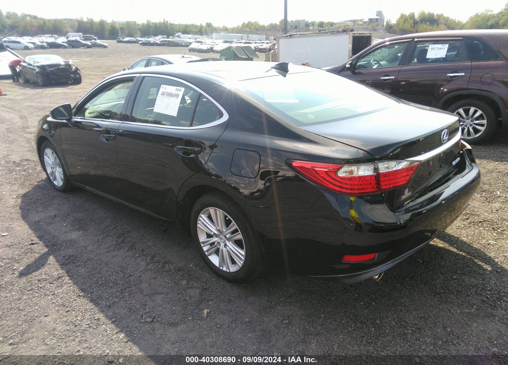 2015 LEXUS ES 350 VIN: JTHBK1GG8F2186202