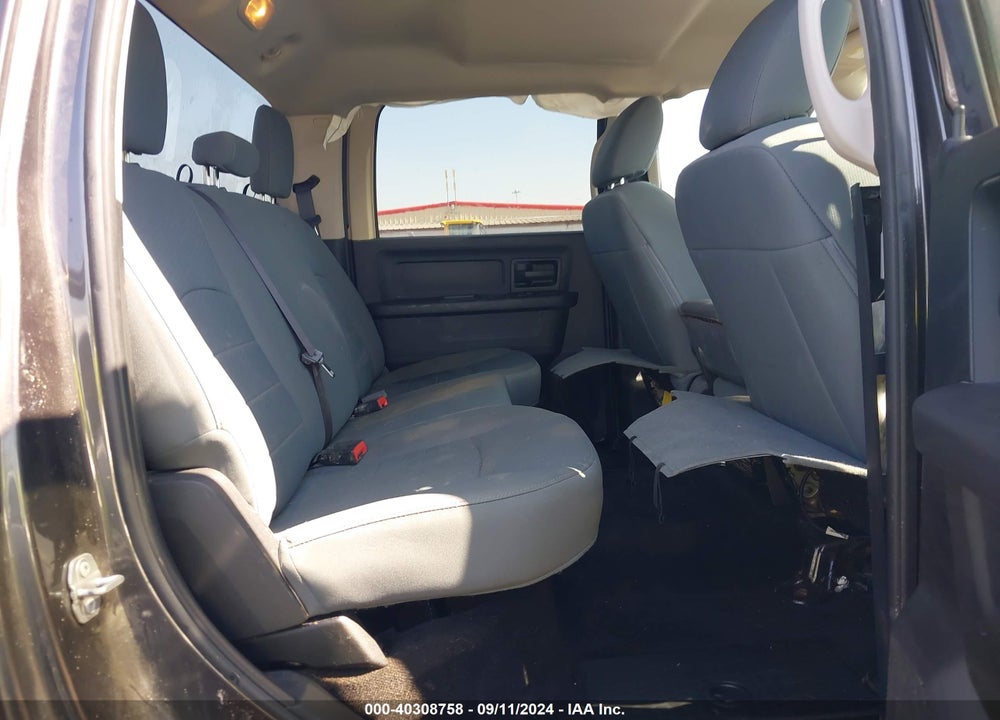 2017 RAM 2500 TRADESMAN 4X4 8' BOX VIN: 3C6UR5HJ8HG725989