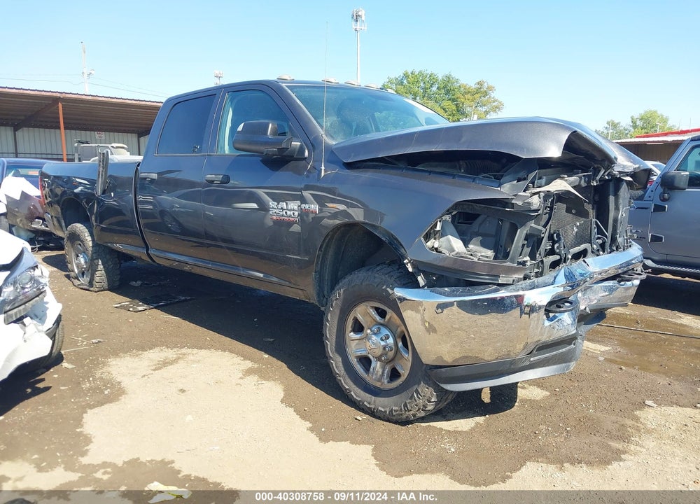 2017 RAM 2500 TRADESMAN 4X4 8' BOX VIN: 3C6UR5HJ8HG725989