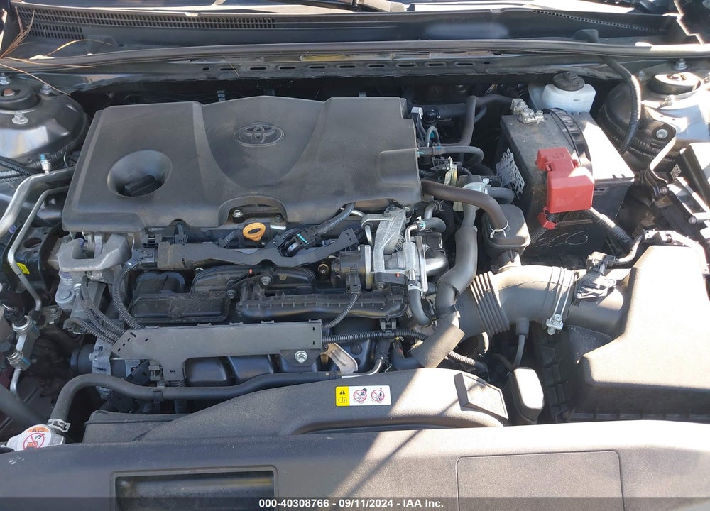2019 TOYOTA CAMRY SE VIN: 4T1B11HK2KU260523