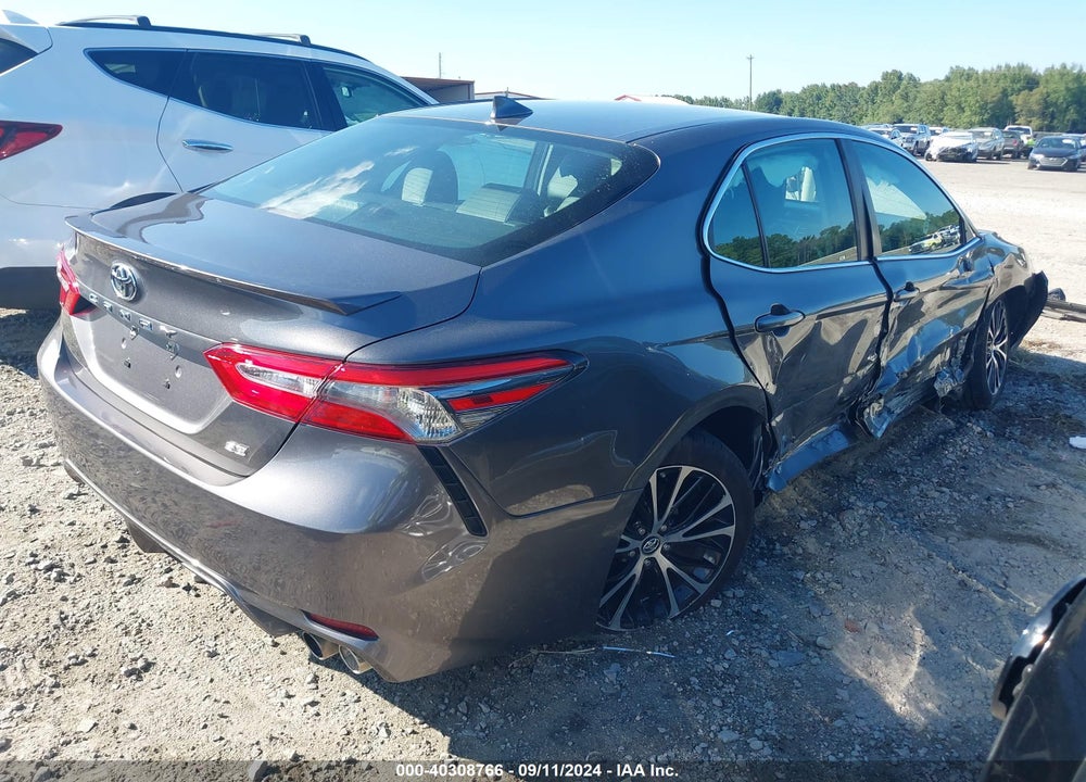 2019 TOYOTA CAMRY SE VIN: 4T1B11HK2KU260523