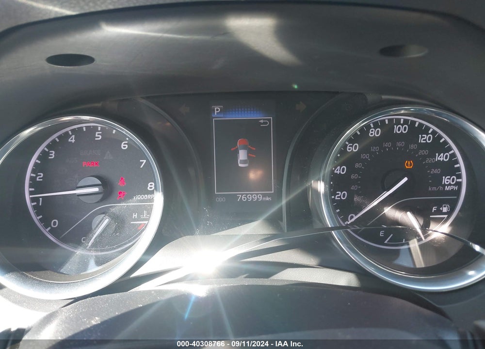 2019 TOYOTA CAMRY SE VIN: 4T1B11HK2KU260523