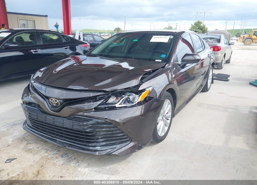 2020 TOYOTA CAMRY LE VIN: 4T1C11AK2LU900049