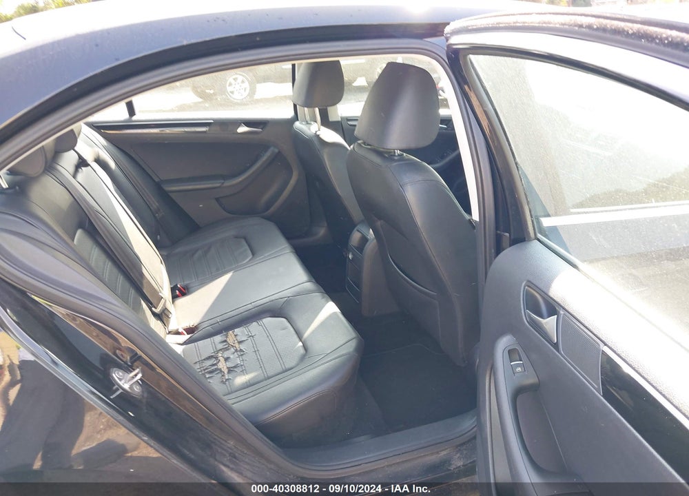 2015 VOLKSWAGEN JETTA 1.8T SEL VIN: 3VWL07AJ0FM278798