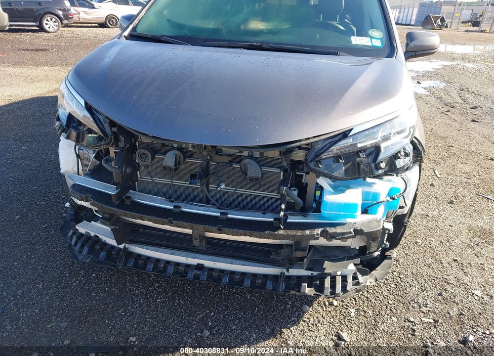 2022 TOYOTA SIENNA XLE VIN: 5TDJSKFC2NS058143