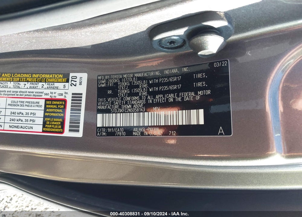 2022 TOYOTA SIENNA XLE VIN: 5TDJSKFC2NS058143