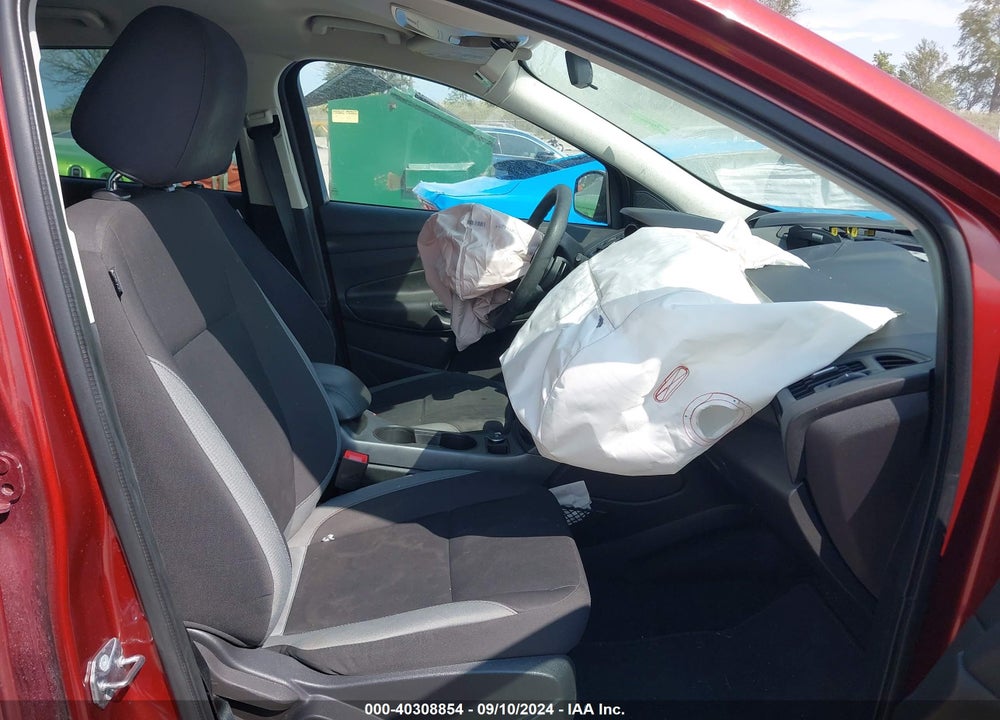 2014 FORD ESCAPE S VIN: 1FMCU0F70EUE40656