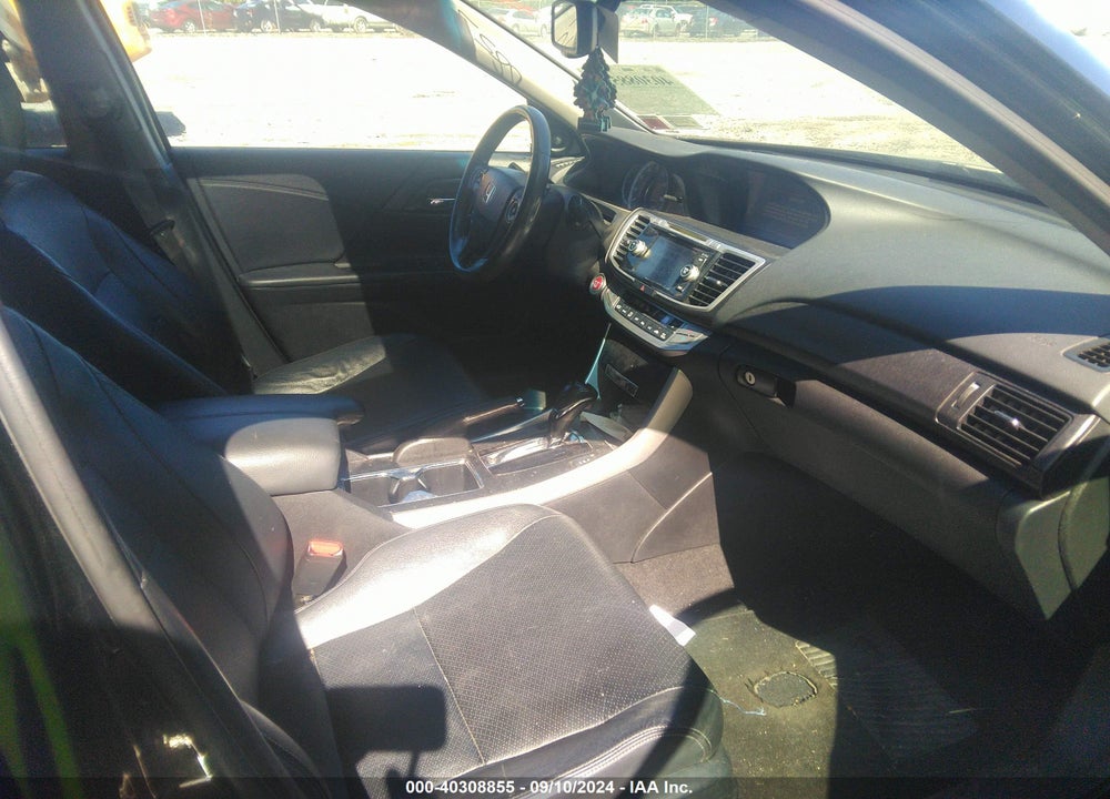 2013 HONDA ACCORD EX-L VIN: 1HGCR2F81DA008573