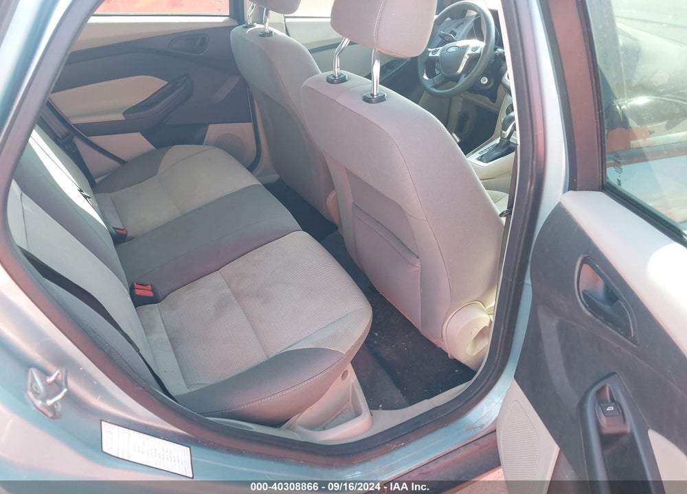 2012 FORD FOCUS SE VIN: 1FAHP3K20CL141884