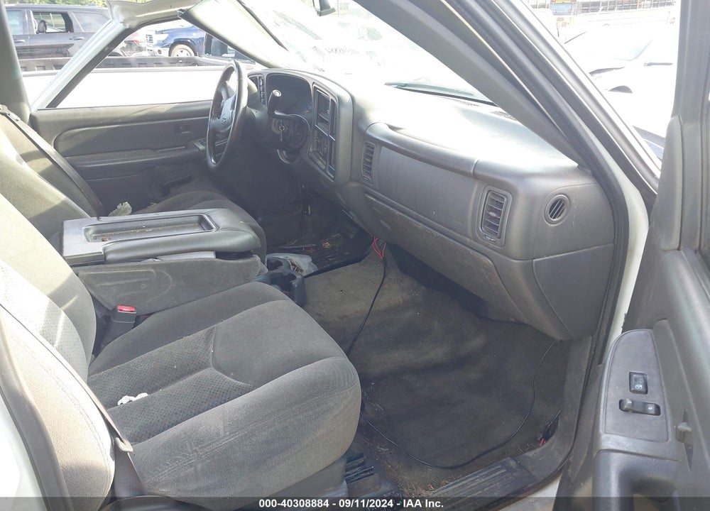 2005 CHEVROLET SILVERADO 1500 LS VIN: 2GCEK13T951254247