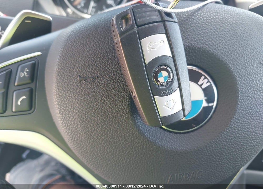 2015 BMW X1 XDRIVE35I VIN: WBAVM5C53FVV94977