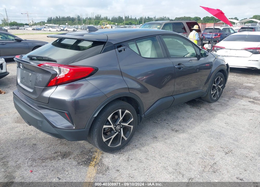2021 TOYOTA C-HR XLE VIN: JTNKHMBX8M1105156