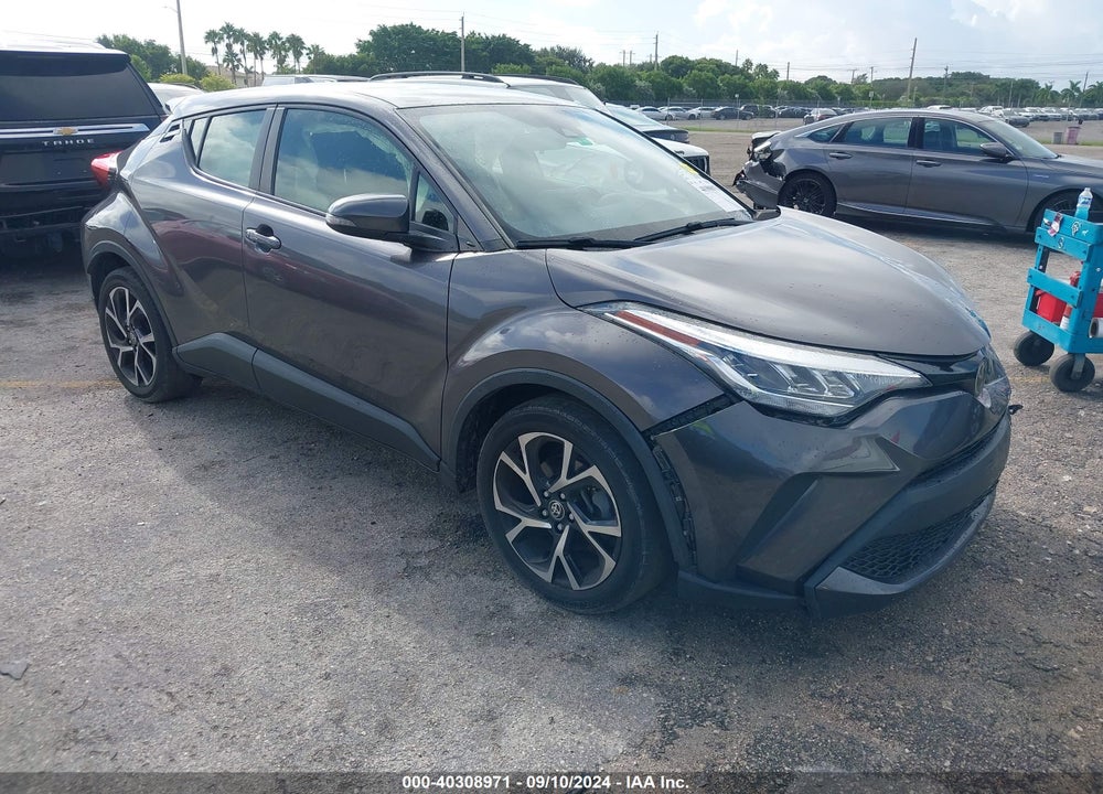 2021 TOYOTA C-HR XLE VIN: JTNKHMBX8M1105156
