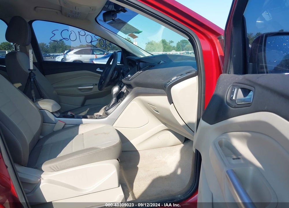 2013 FORD ESCAPE SE VIN: 1FMCU0GX6DUC92428