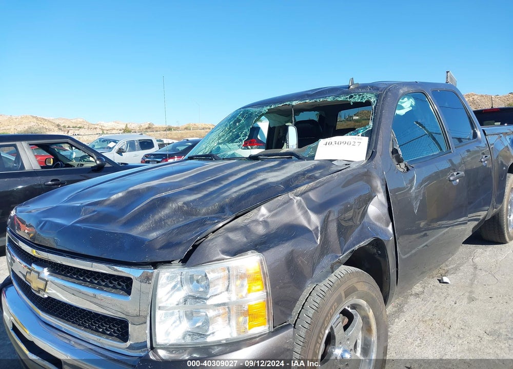 2011 CHEVROLET SILVERADO 1500 LT VIN: 3GCPCSE08BG179462