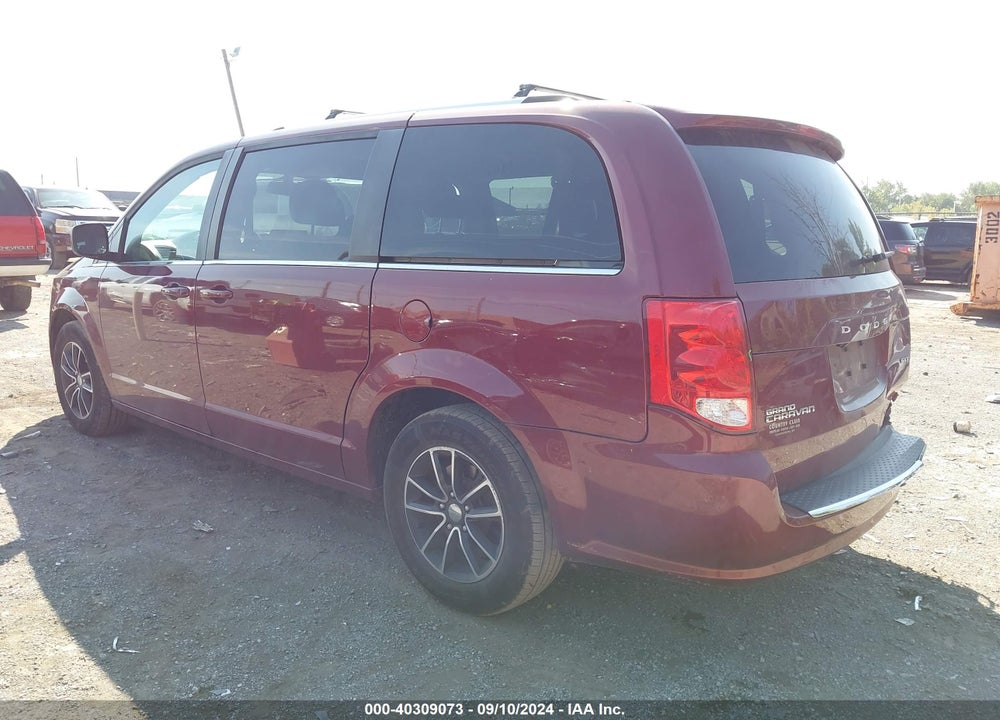 2018 DODGE GRAND CARAVAN SXT VIN: 2C4RDGCGXJR329812