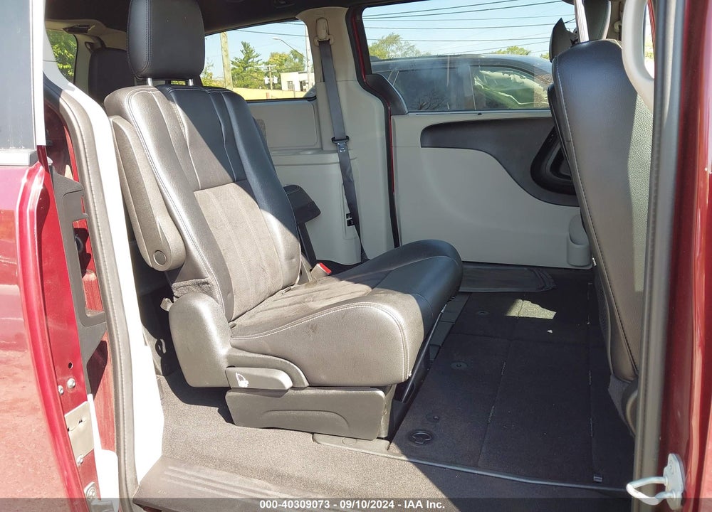 2018 DODGE GRAND CARAVAN SXT VIN: 2C4RDGCGXJR329812