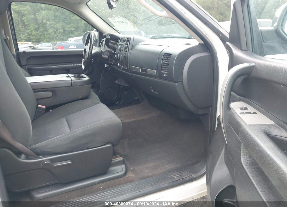 2010 GMC SIERRA 1500 SLE VIN: 3GTRKVE34AG244863