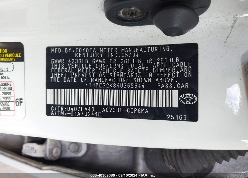 2004 TOYOTA CAMRY XLE VIN: 4T1BE32K84U365644