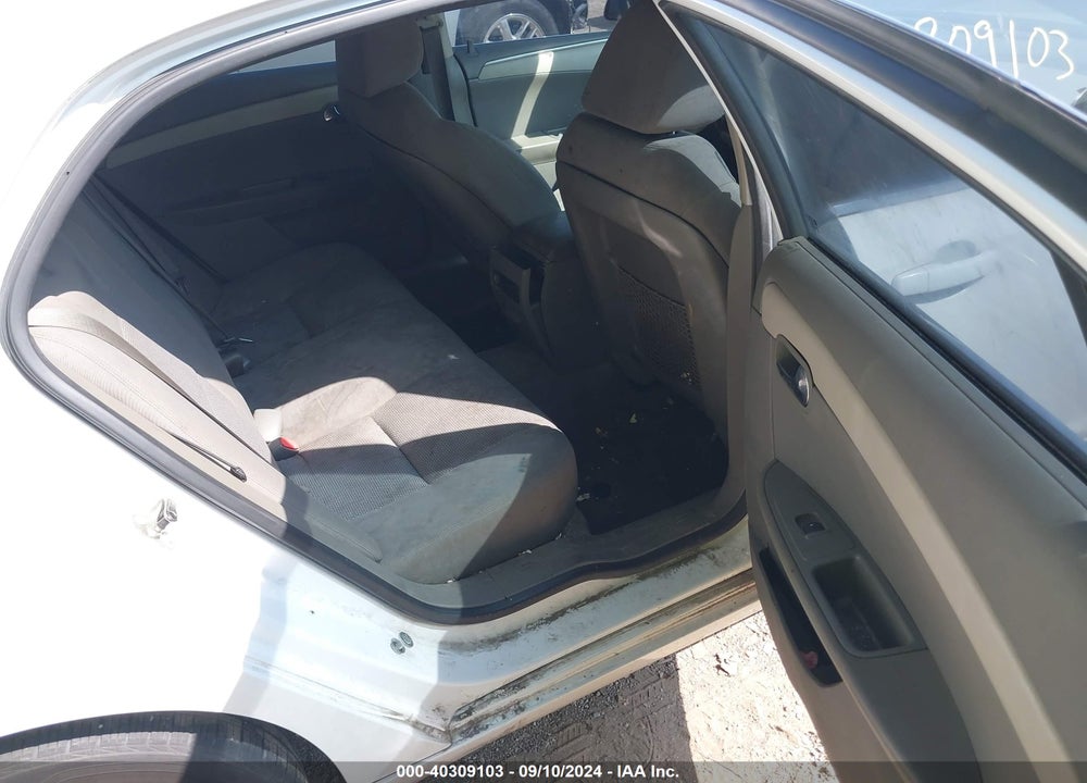2011 CHEVROLET MALIBU LS VIN: 1G1ZA5EU2BF355175
