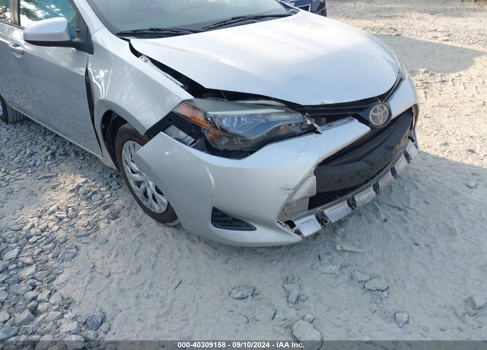 2017 TOYOTA COROLLA LE VIN: 5YFBURHE9HP691838