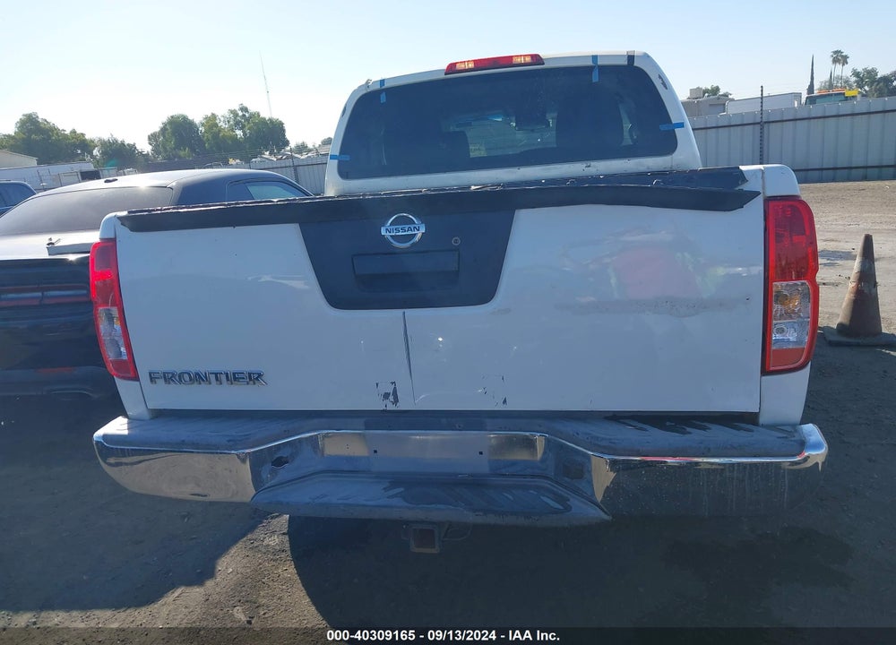 2015 NISSAN FRONTIER S VIN: 1N6AD0ER4FN743981