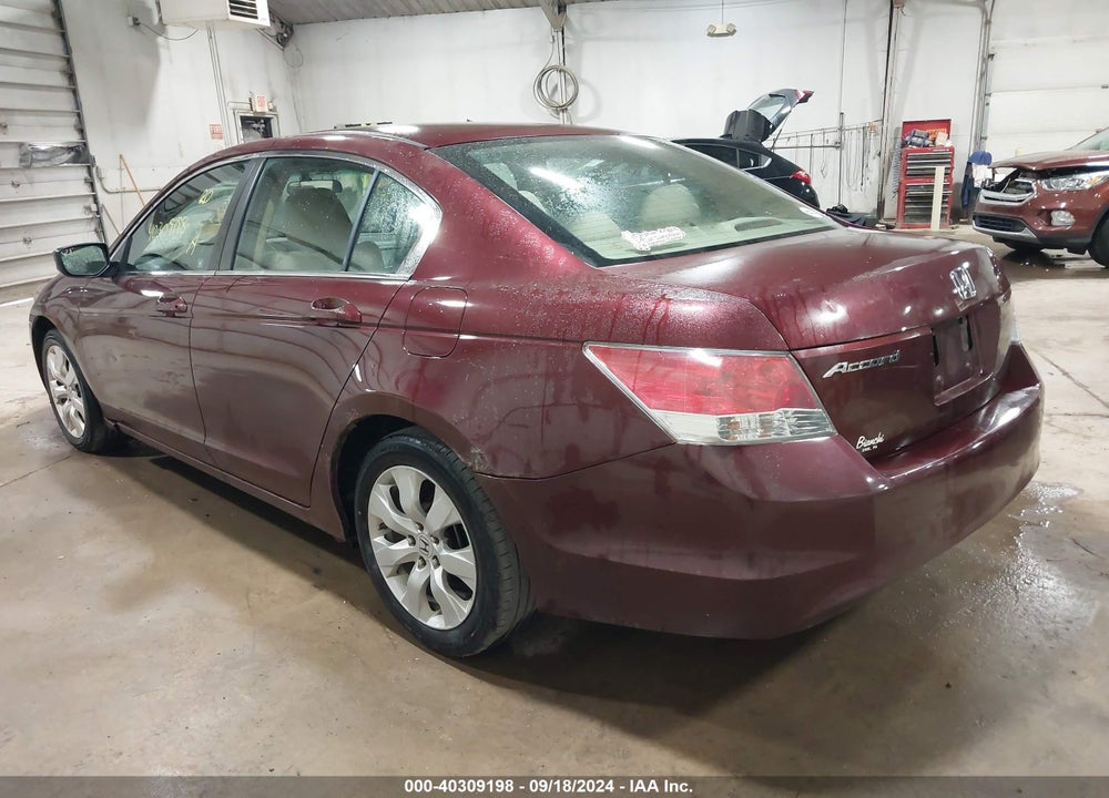 2010 HONDA ACCORD 2.4 EX VIN: 1HGCP2F71AA190672